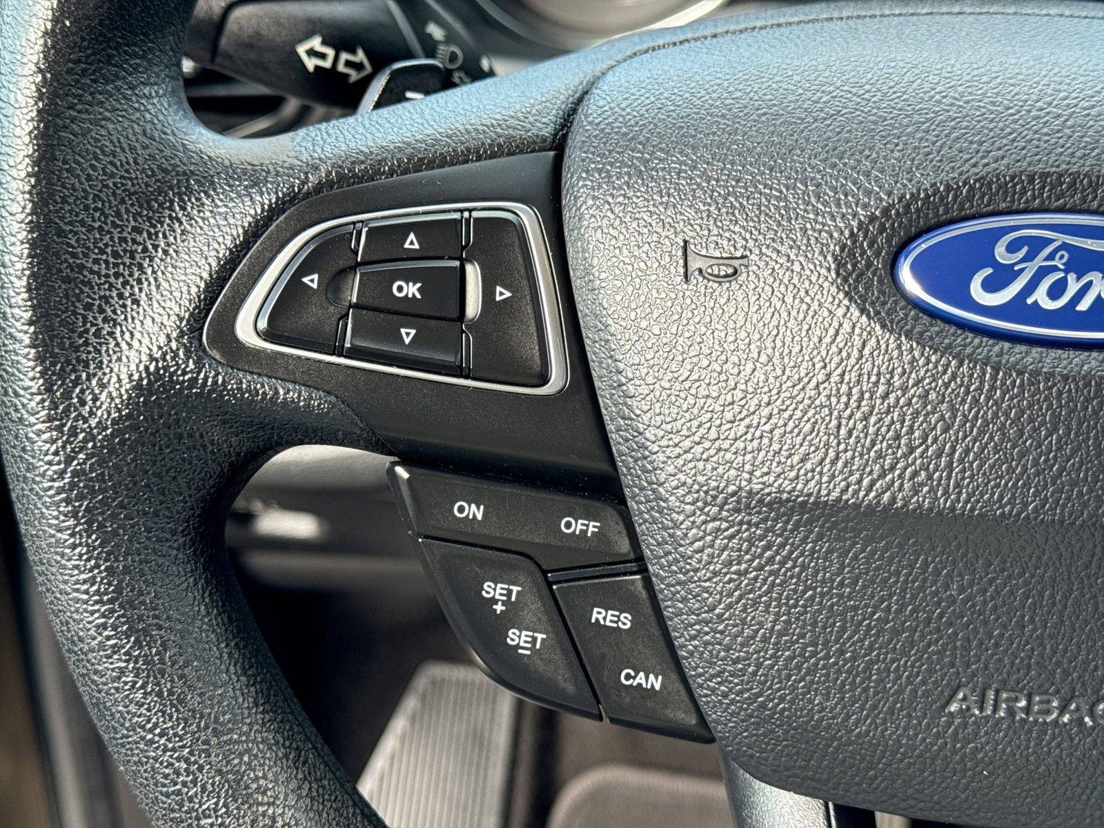 Used 2017 Ford Escape SE w/ Equipment Group 201A image 22