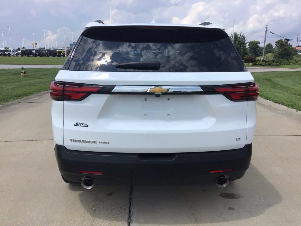 Used 2023 Chevrolet Traverse LT AWD/4WD image 5
