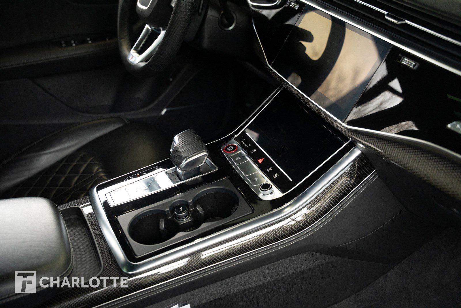 Used 2023 Audi SQ7 Premium Plus w/ Towing Package image 31