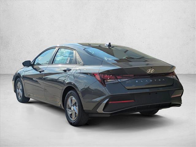 New 2026 Hyundai Elantra SE FWD image 9