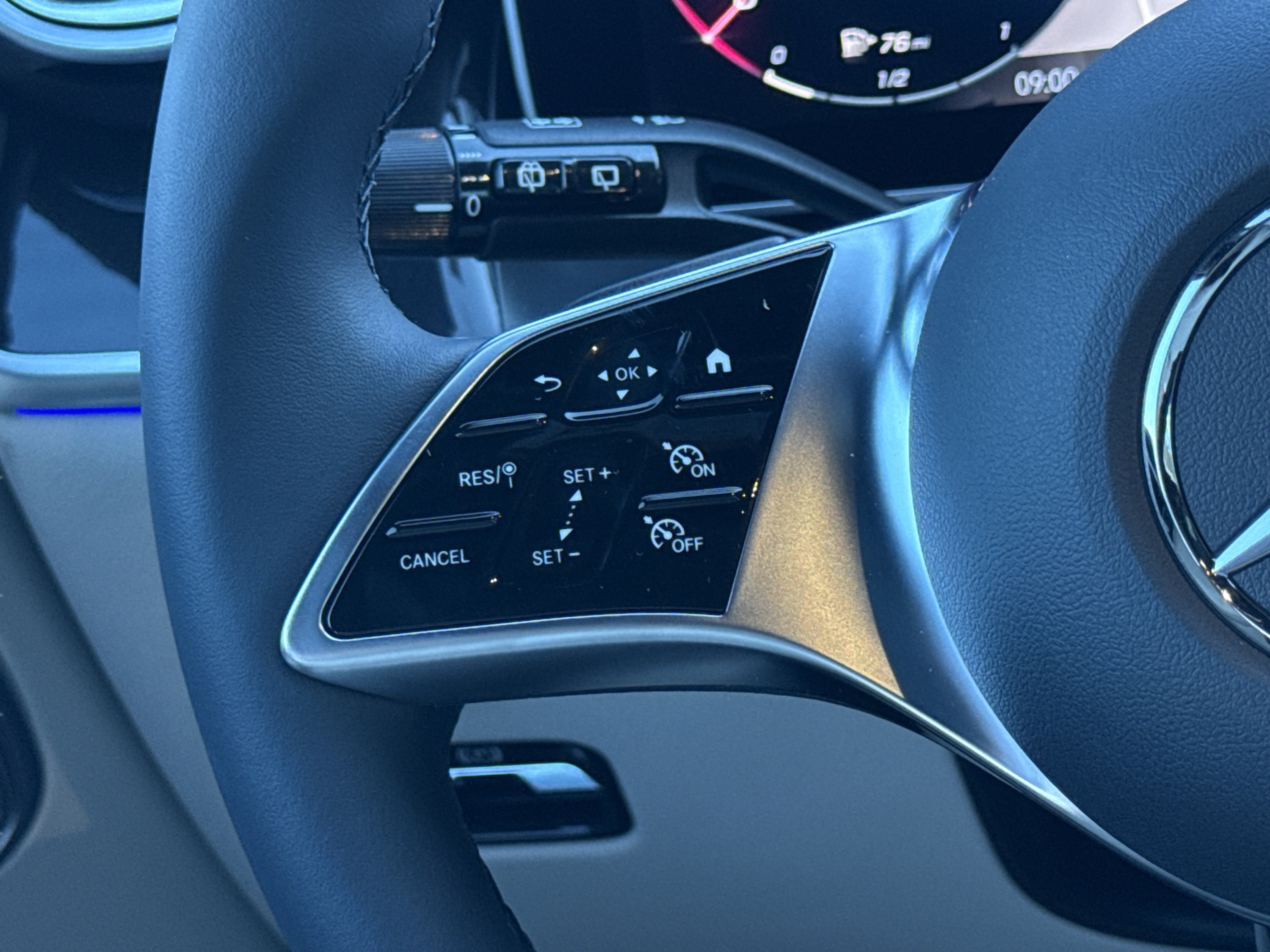 Certified 2026 Mercedes-Benz GLC 300 image 40