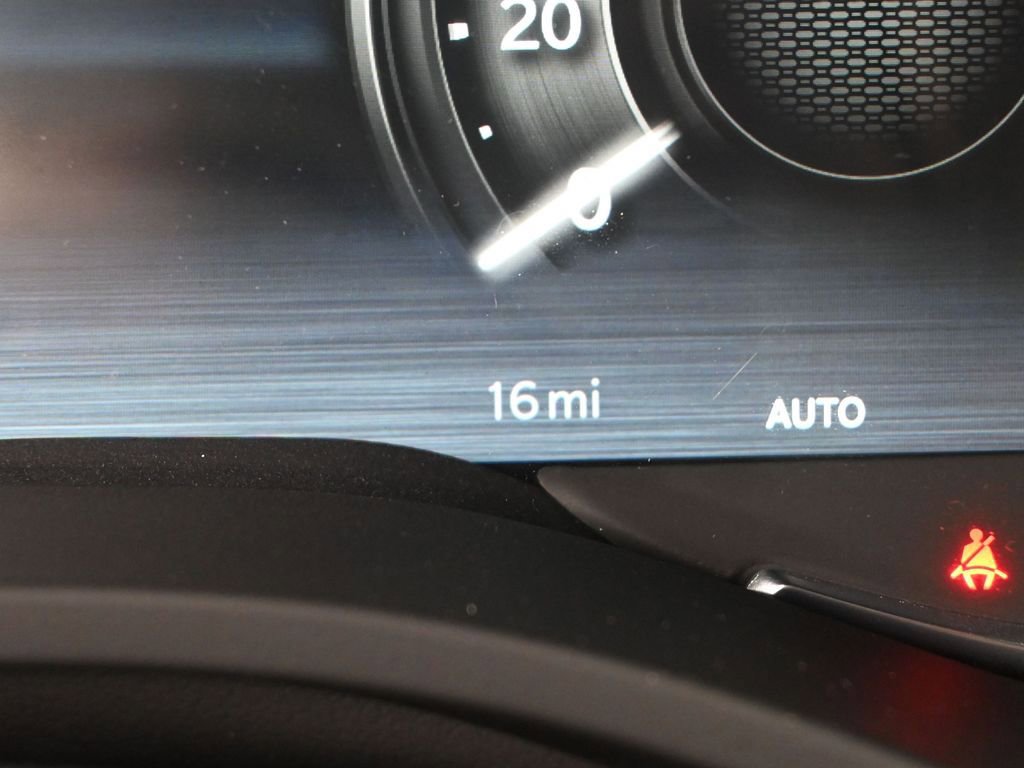 New 2026 RAM 1500 4x4 Crew Cab image 37