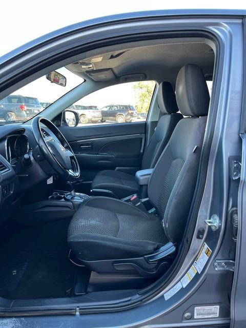 Used 2016 Mitsubishi Outlander Sport ES FWD image 29