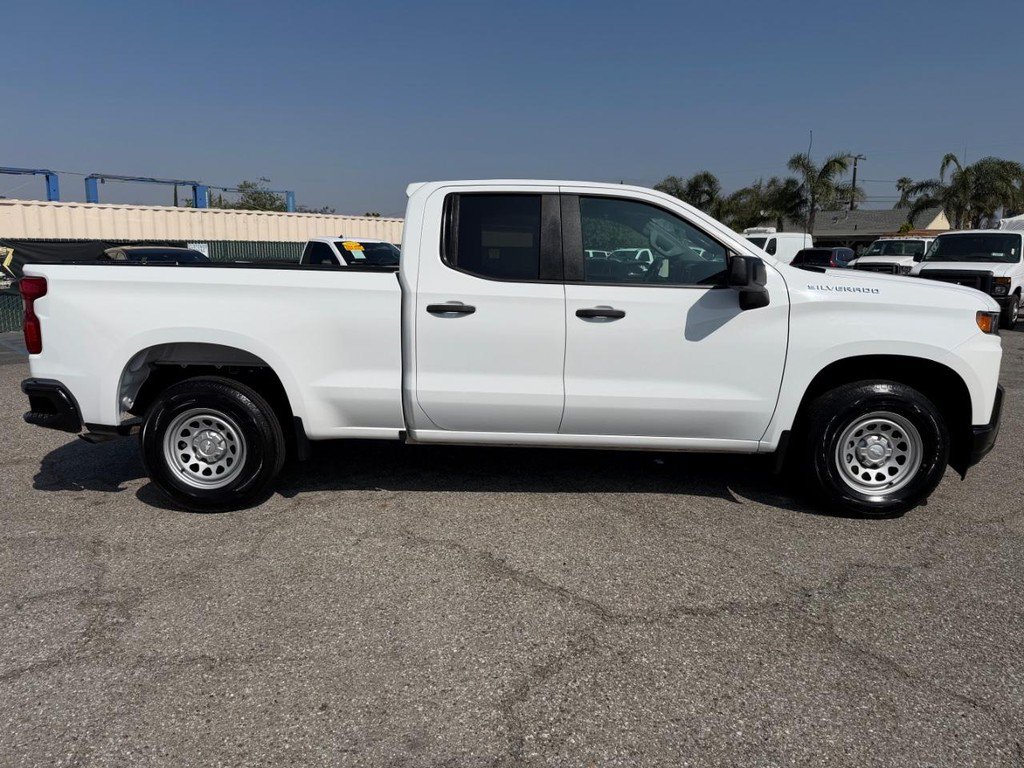 Used 2019 Chevrolet Silverado 1500 W/T w/ WT Convenience Package RWD image 4
