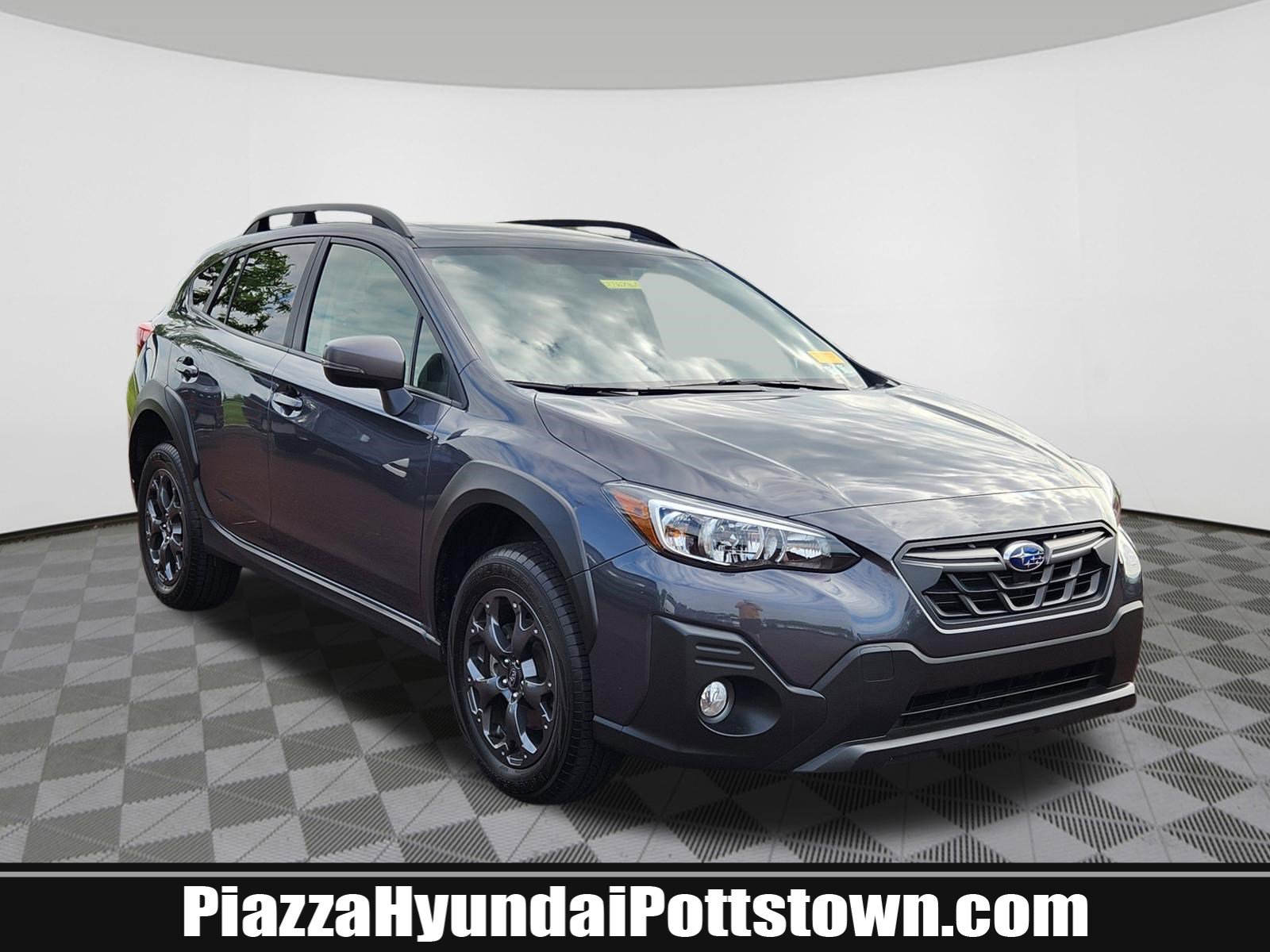 Used 2022 Subaru Crosstrek 2.5i Sport w/ Moonroof Package AWD/4WD image 1