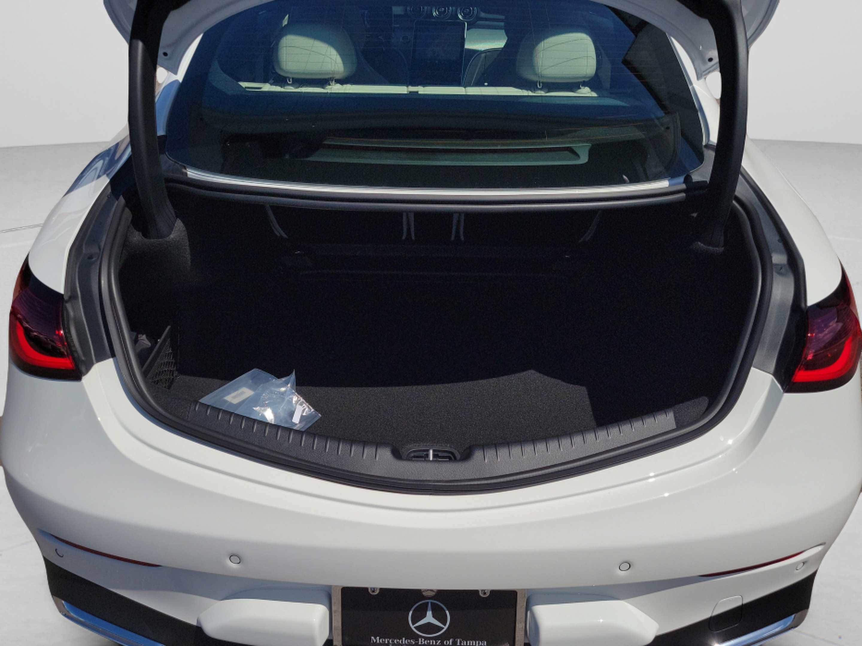 New 2026 Mercedes-Benz CLE 300 4MATIC Coupe image 5