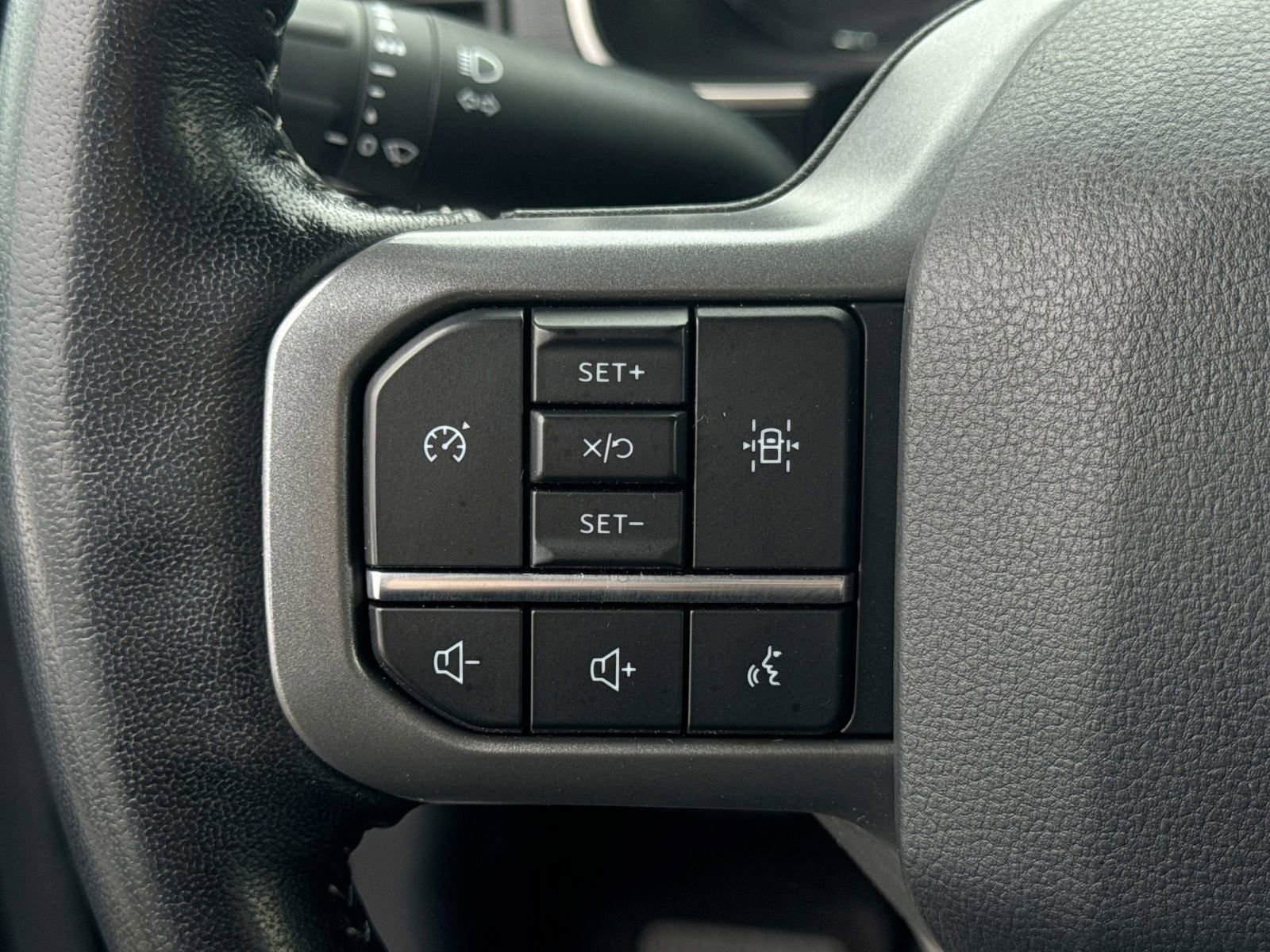 Certified 2021 Ford F150 XLT w/ Equipment Group 302A High image 28