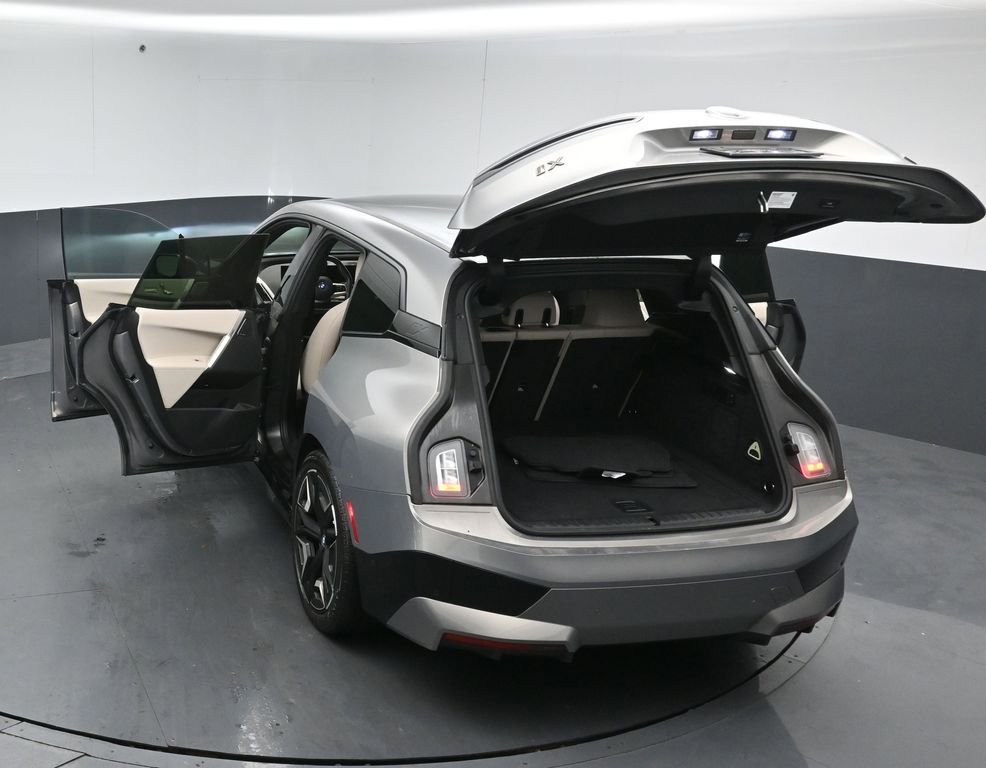 Used 2024 BMW iX M60 image 51