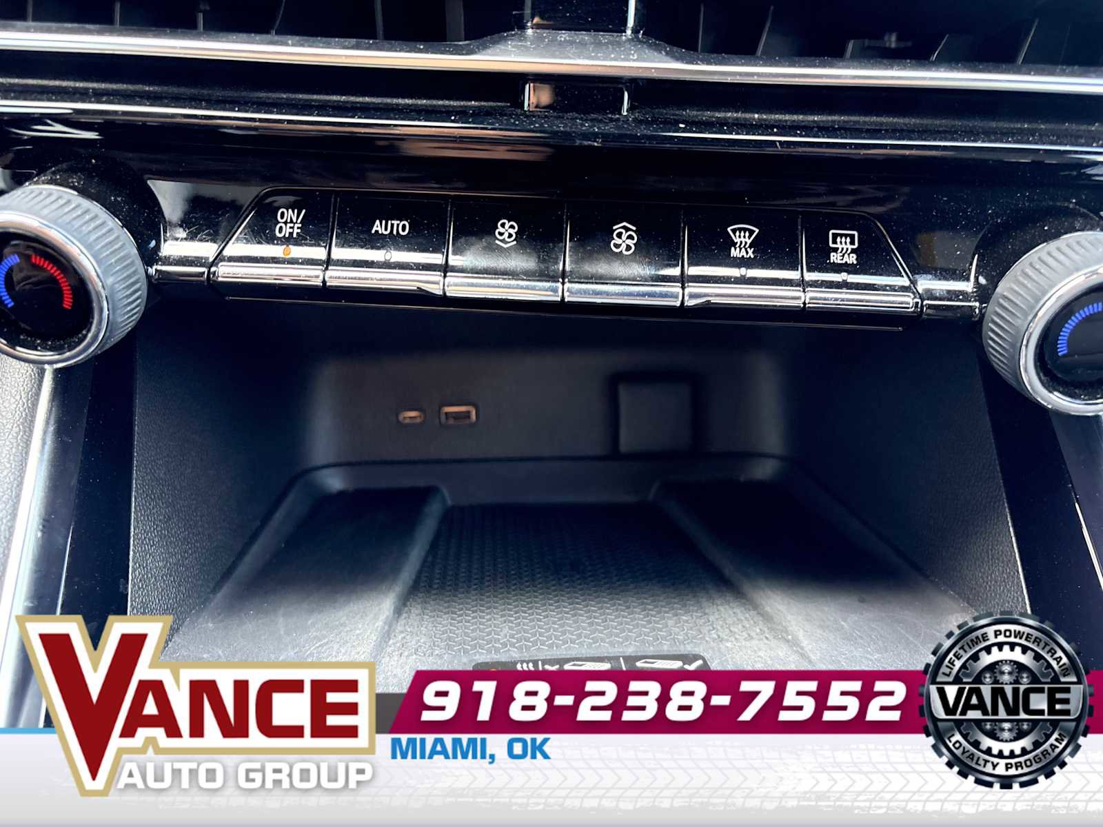 Used 2024 Chevrolet Traverse Z71 w/ LPO, Floor Liner Package image 28