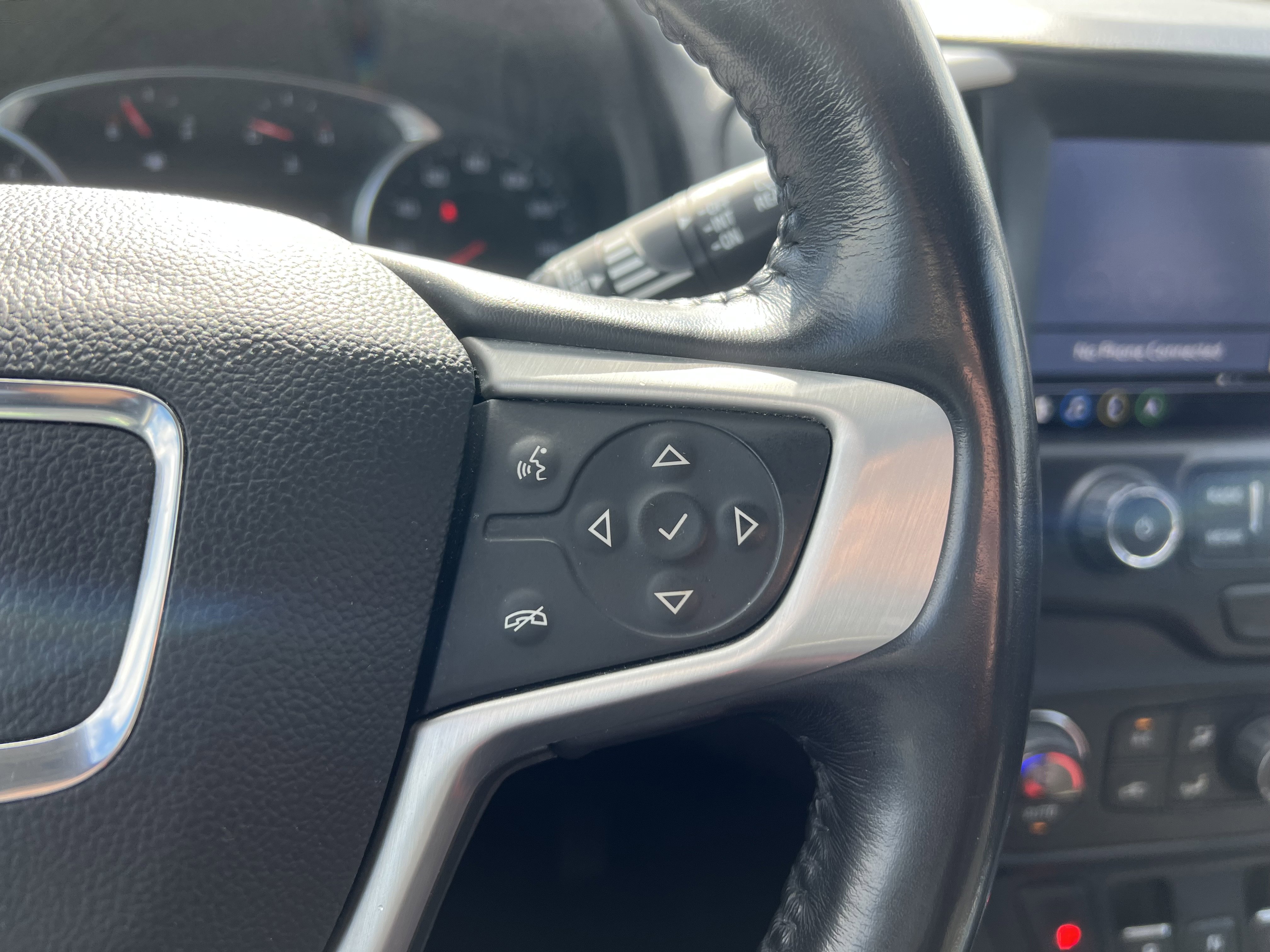 Used 2018 GMC Terrain SLT w/ Preferred Package image 19