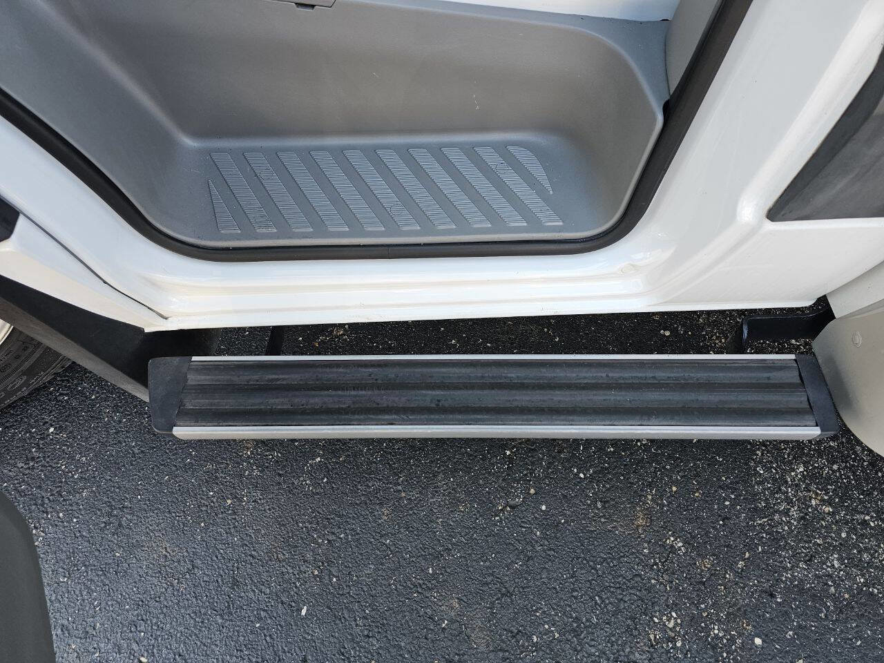 Used 2007 Dodge Sprinter 3500 image 15