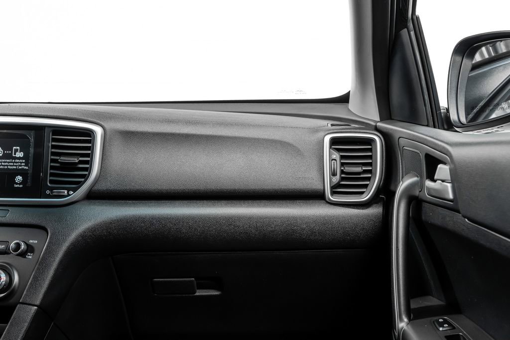 Used 2021 Kia Sportage LX image 28