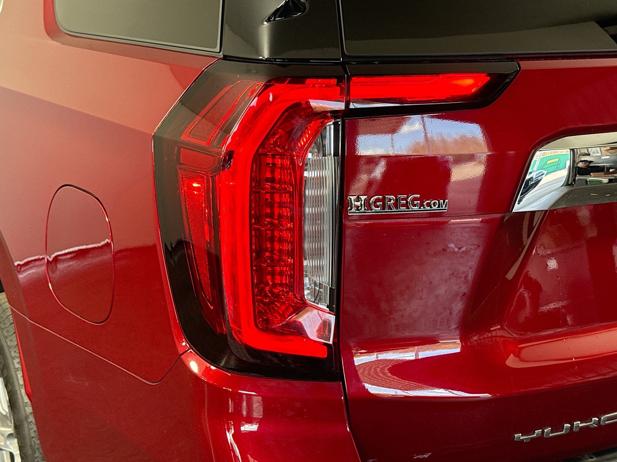 Used 2023 GMC Yukon SLE image 36