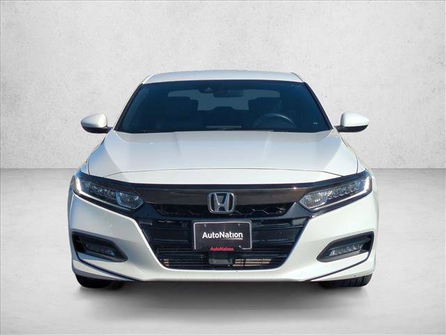 Used 2019 Honda Accord Sport image 2