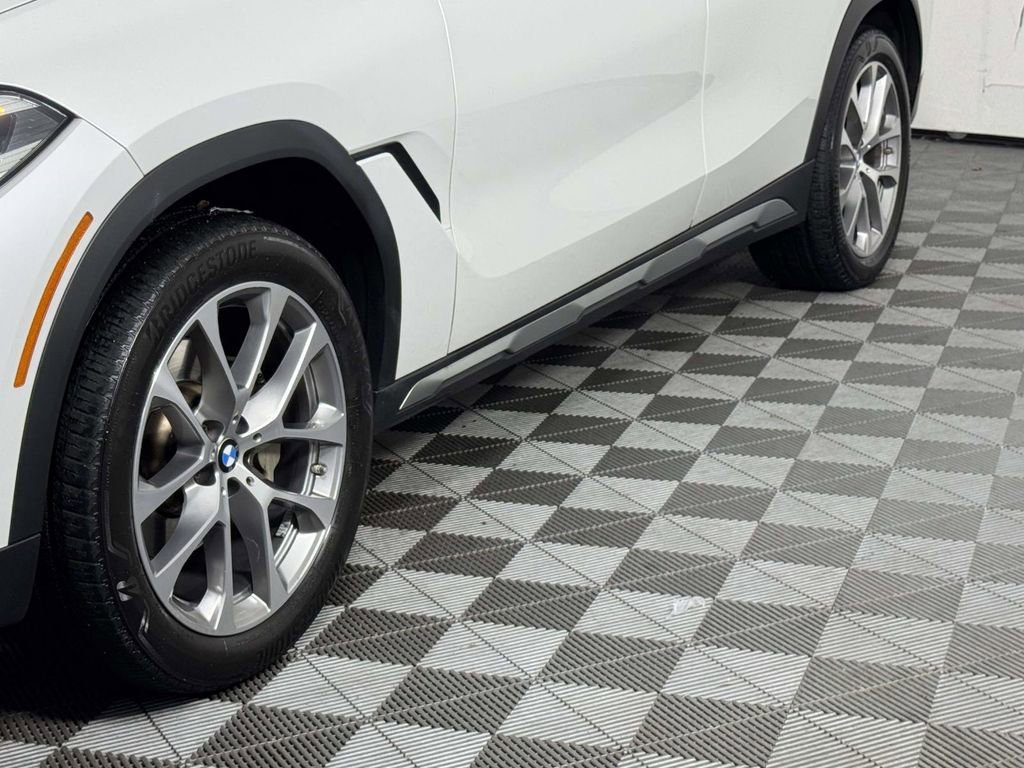 Used 2023 BMW X6 xDrive40i image 13