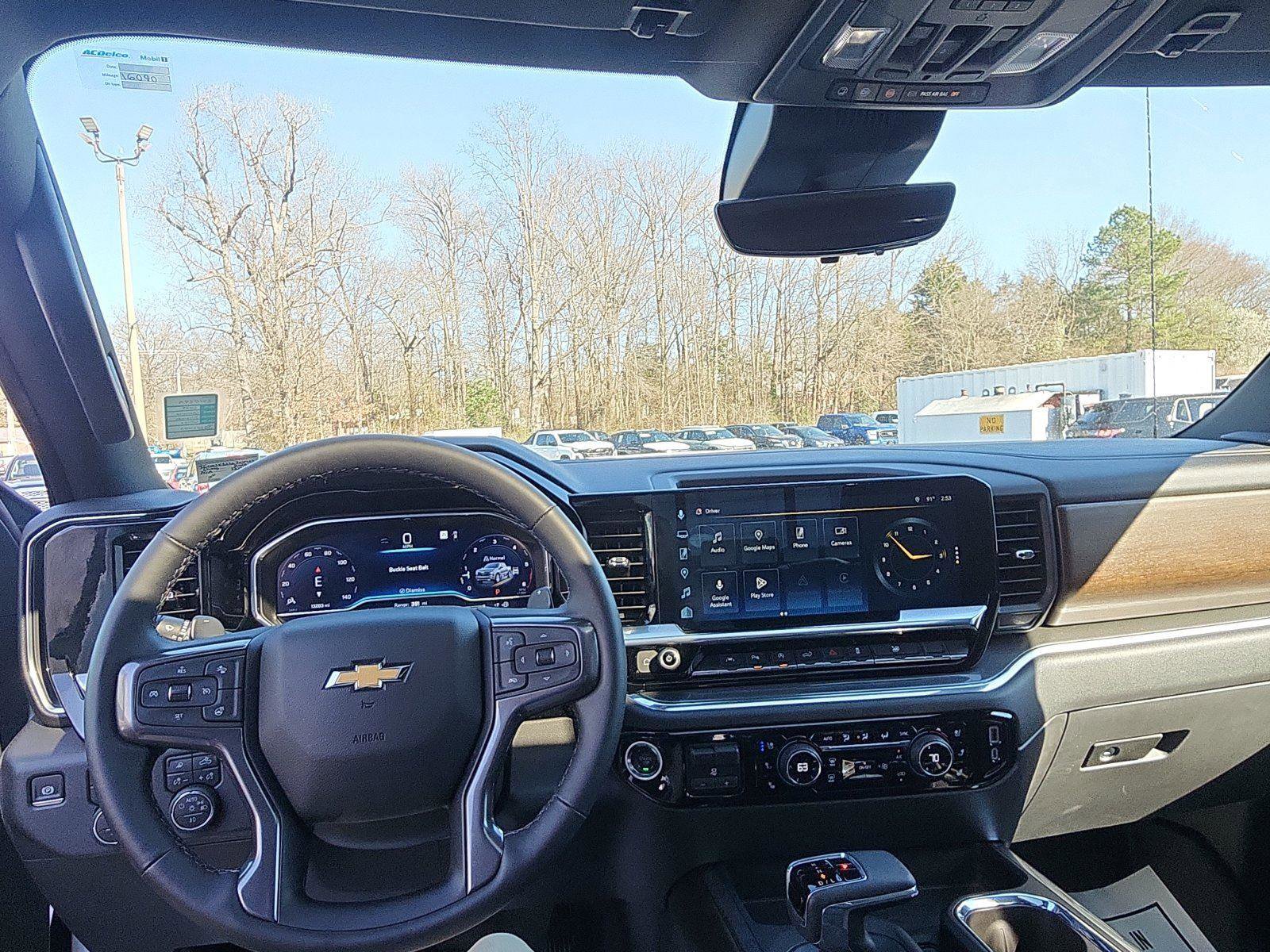 Used 2025 Chevrolet Silverado 1500 High Country w/ Technology Package AWD/4WD image 20