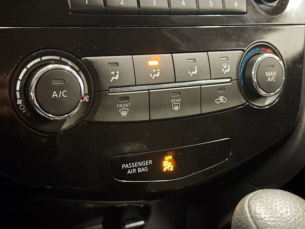 Used 2016 Nissan Rogue S image 17