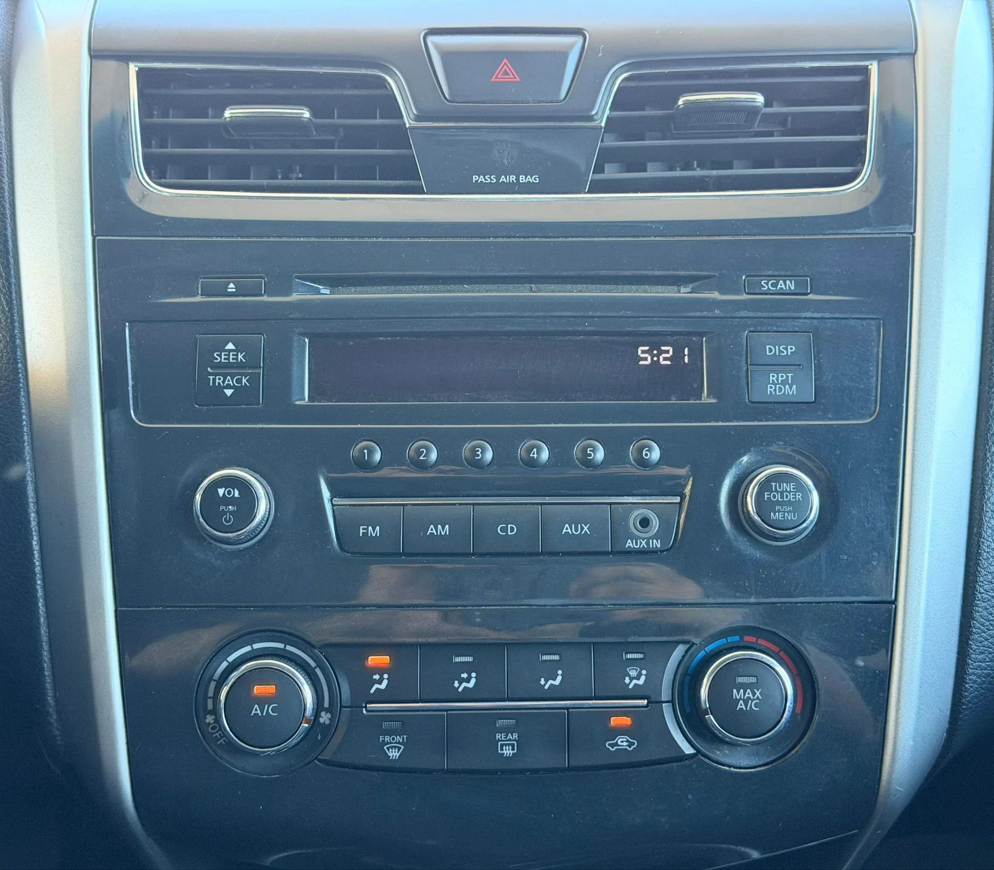Used 2013 Nissan Altima 2.5 S FWD image 16