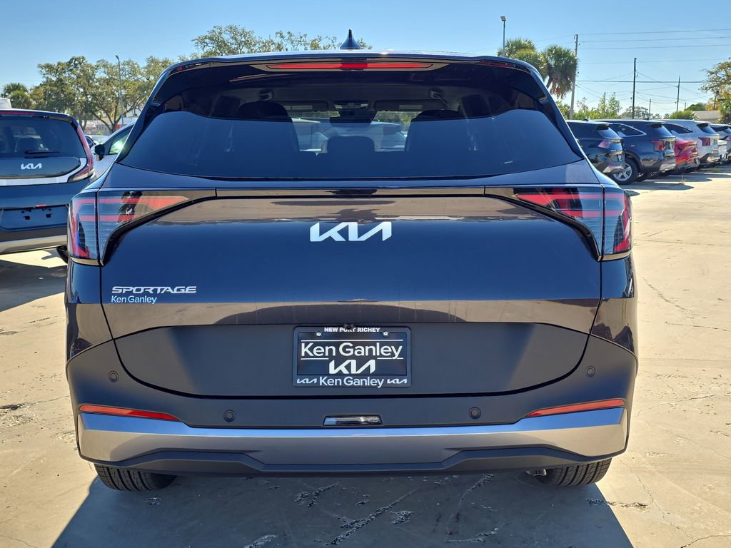 New 2026 Kia Sportage EX image 7