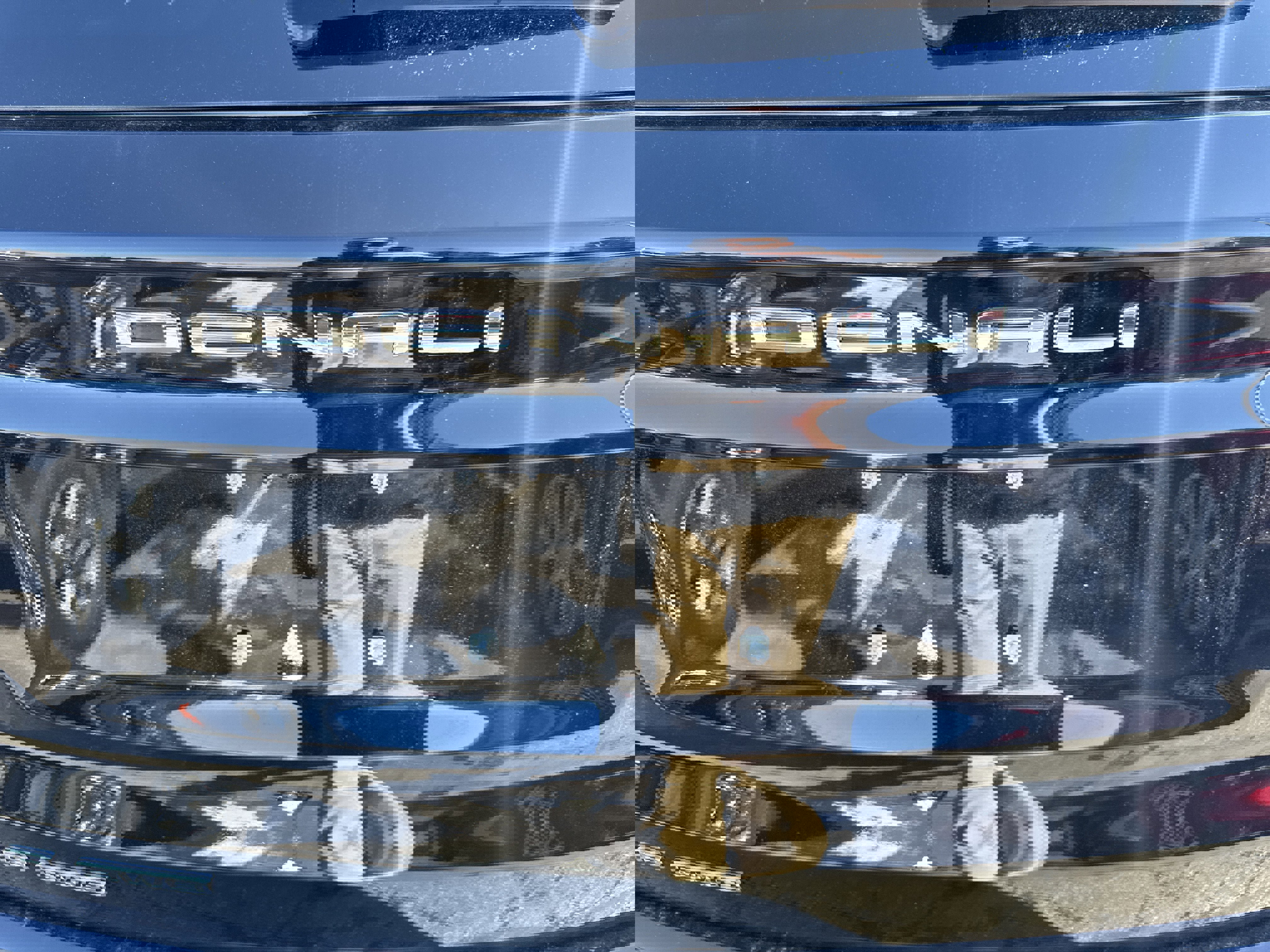 New 2026 GMC Acadia Denali w/ Super Cruise Package image 6