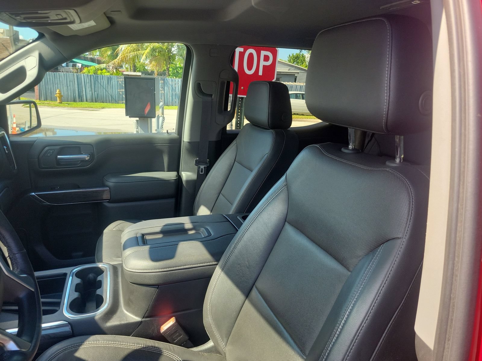 Used 2020 Chevrolet Silverado 1500 LTZ w/ LTZ Plus Package RWD image 11