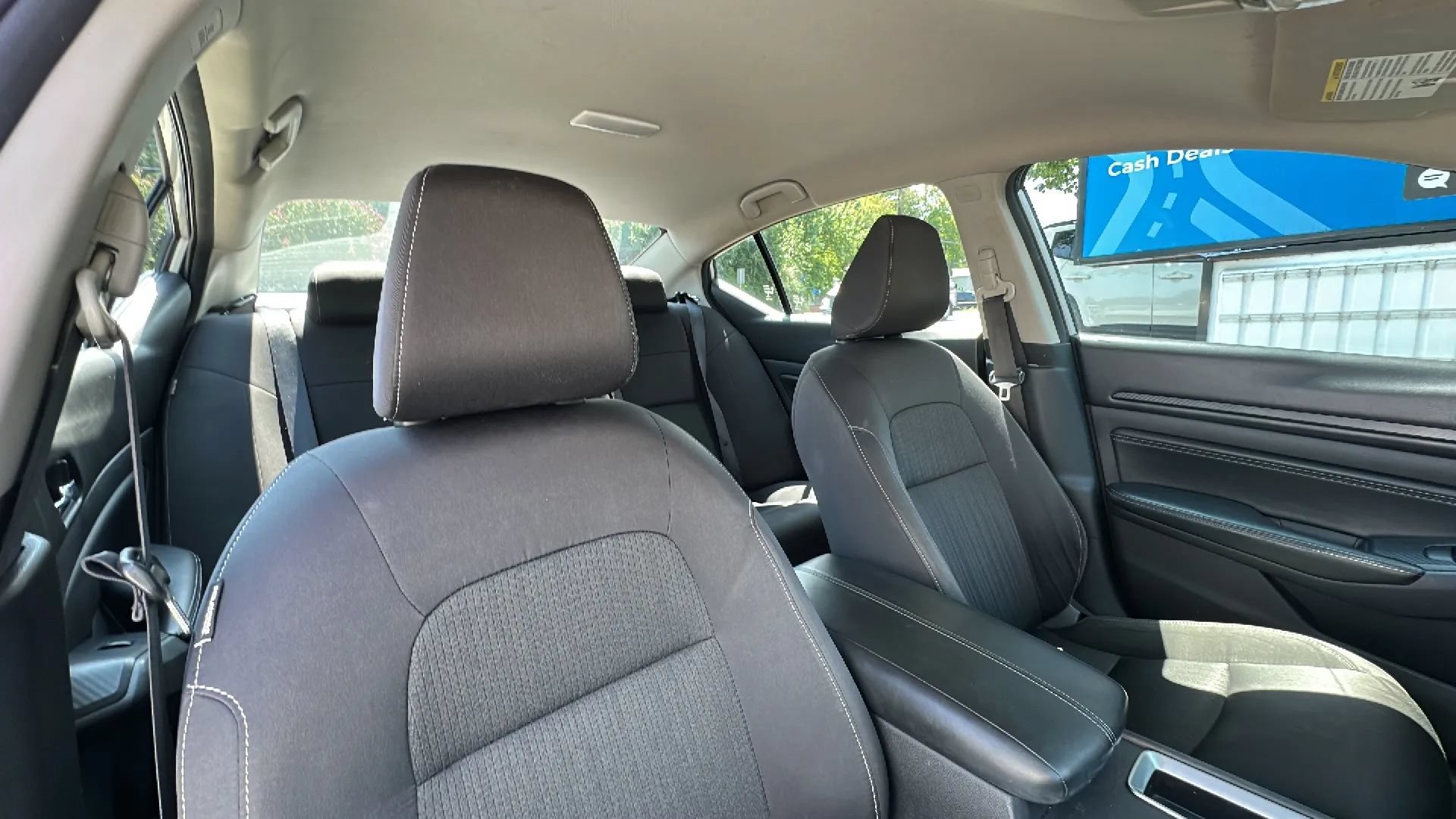 Used 2020 Nissan Altima 2.5 S FWD image 22