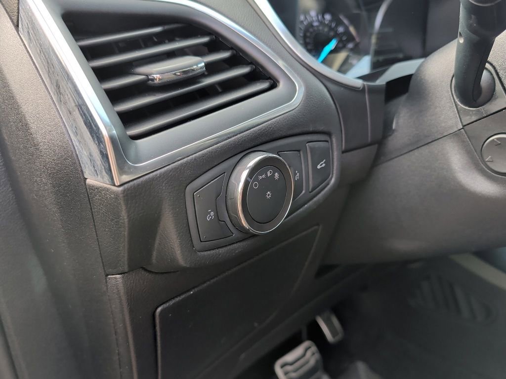 Used 2018 Ford Edge Sport w/ Equipment Group 401A AWD/4WD image 19