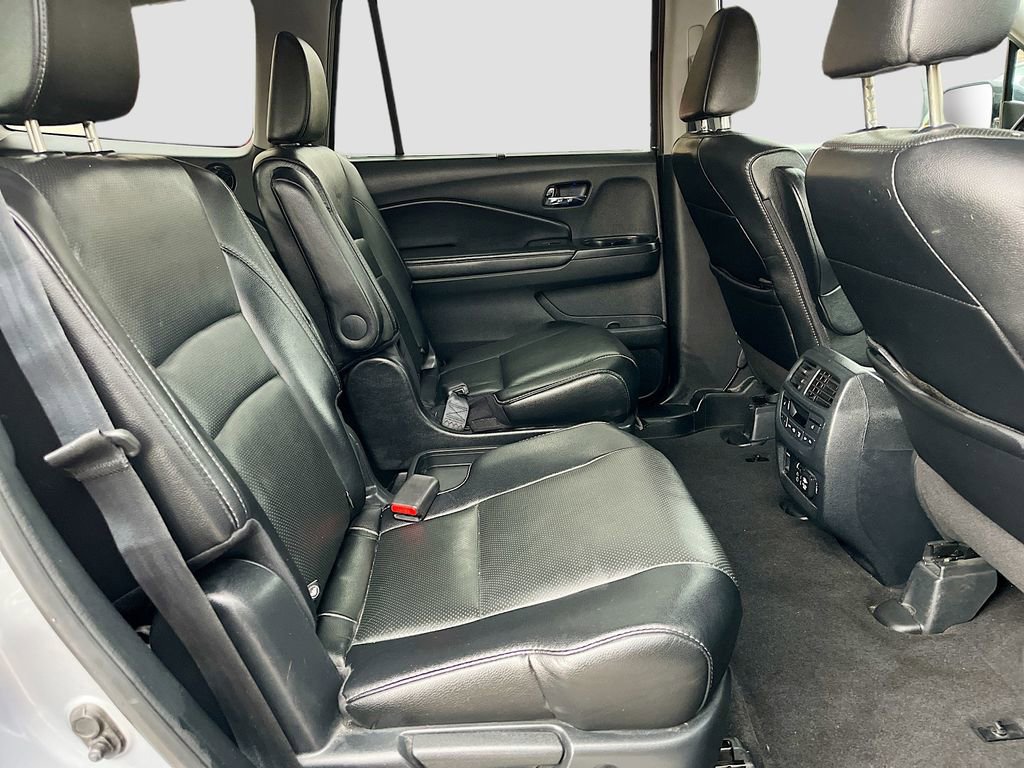 Used 2020 Honda Pilot Elite image 30