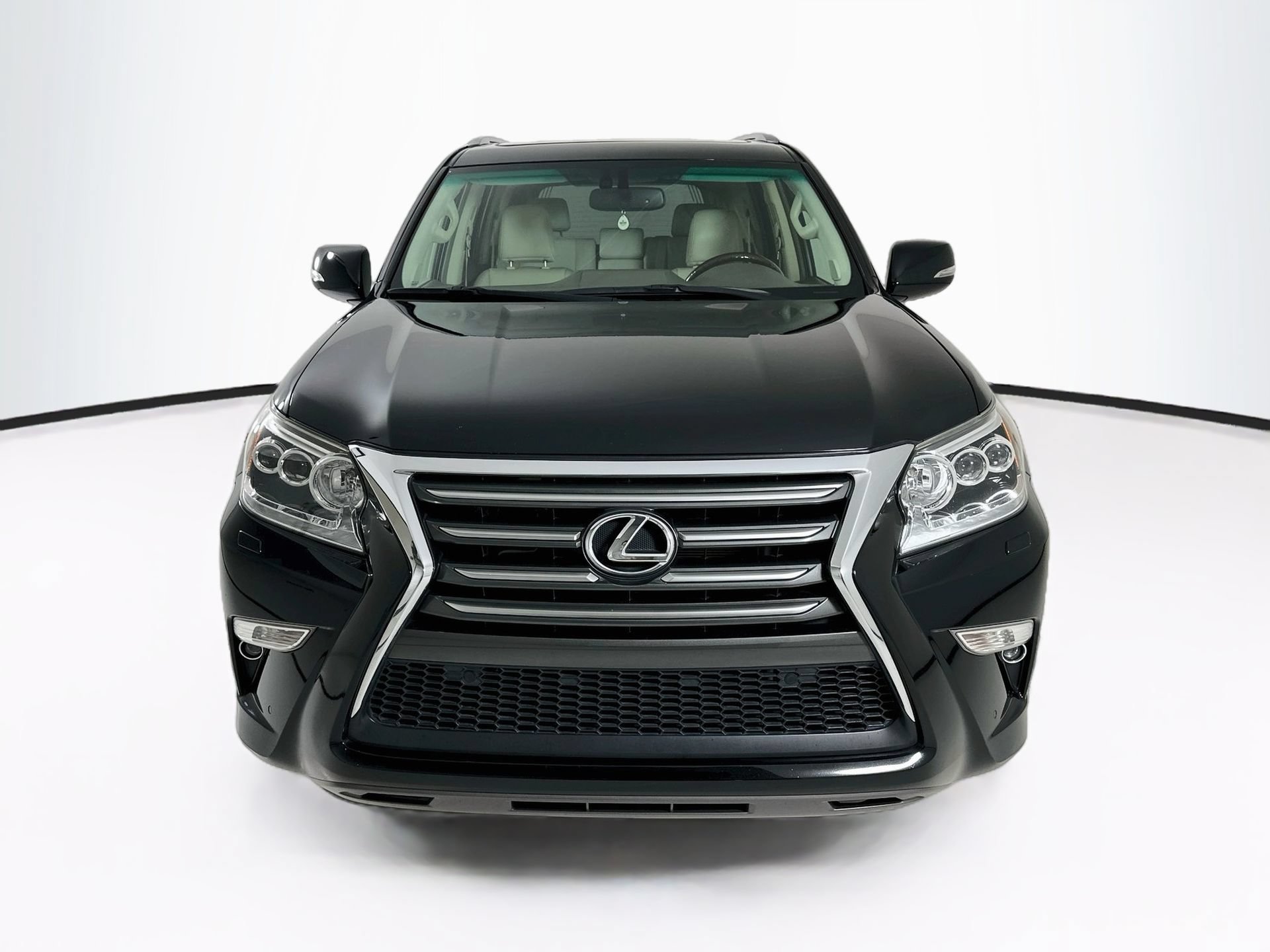 Used 2017 Lexus GX 460 Premium w/ Premium Package AWD/4WD image 2
