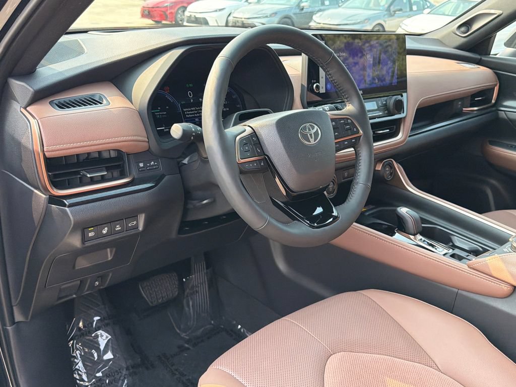 Used 2026 Toyota Grand Highlander AWD Hybrid image 23