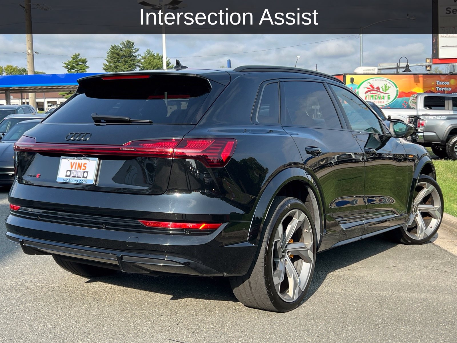Used 2023 Audi e-tron S Prestige w/ Prestige Package AWD/4WD image 12