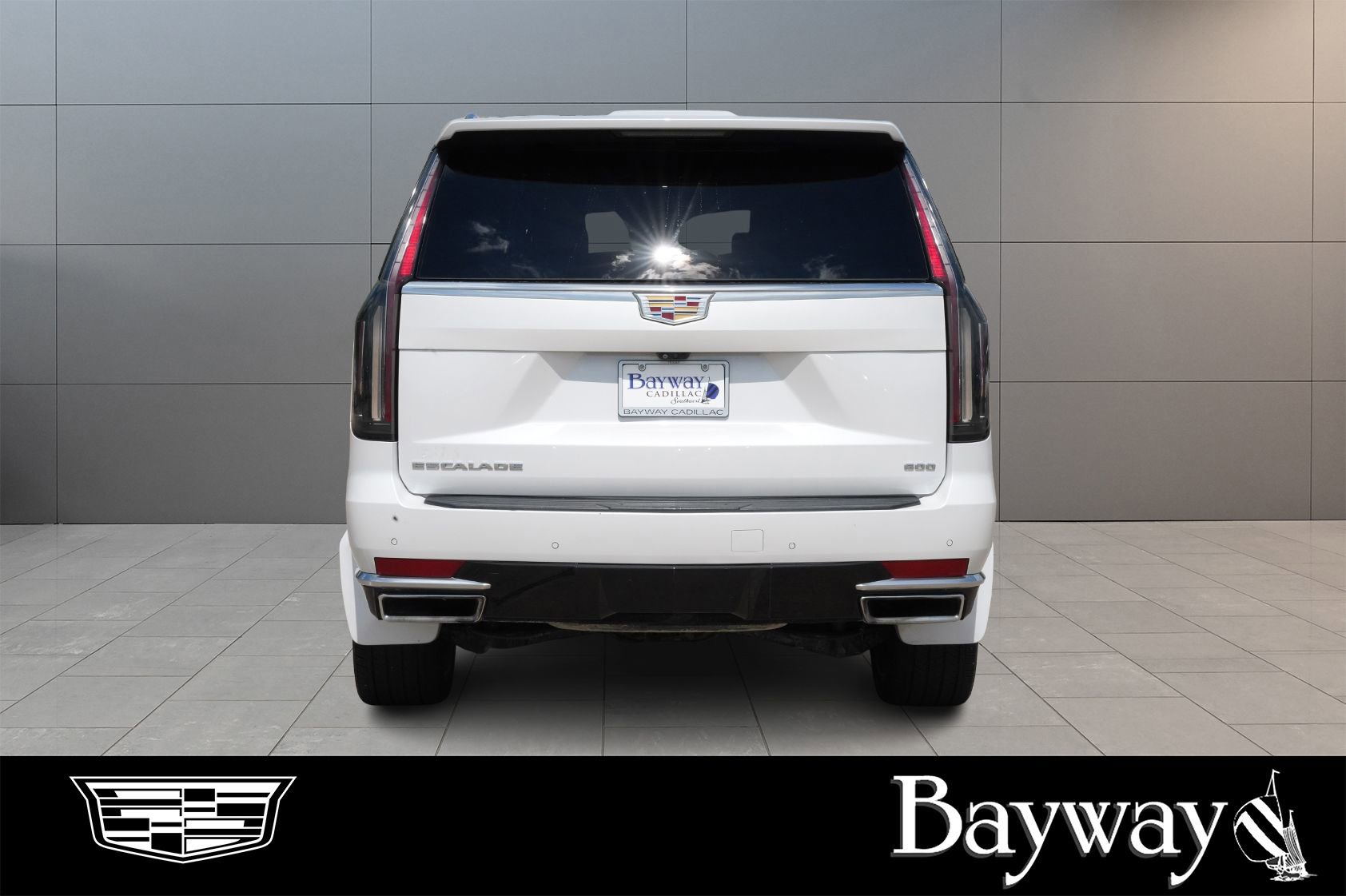 Used 2021 Cadillac Escalade ESV Premium Luxury AWD/4WD image 6