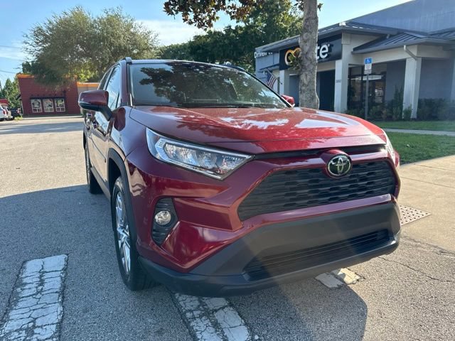 Used 2020 Toyota RAV4 XLE Premium FWD image 2