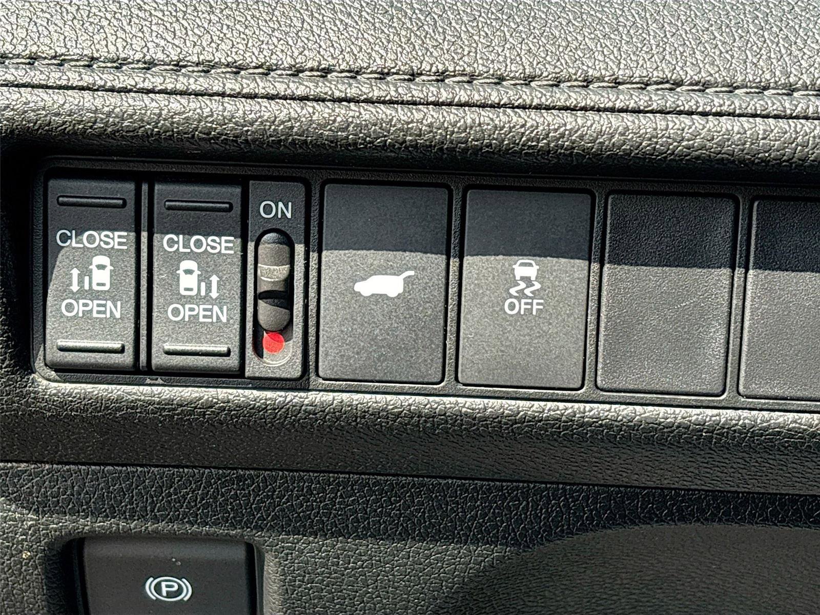 Used 2025 Honda Odyssey Sport-L image 10