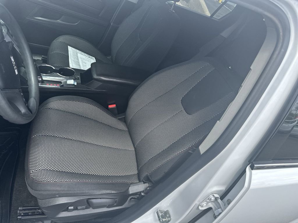Used 2017 GMC Terrain SLE FWD image 13