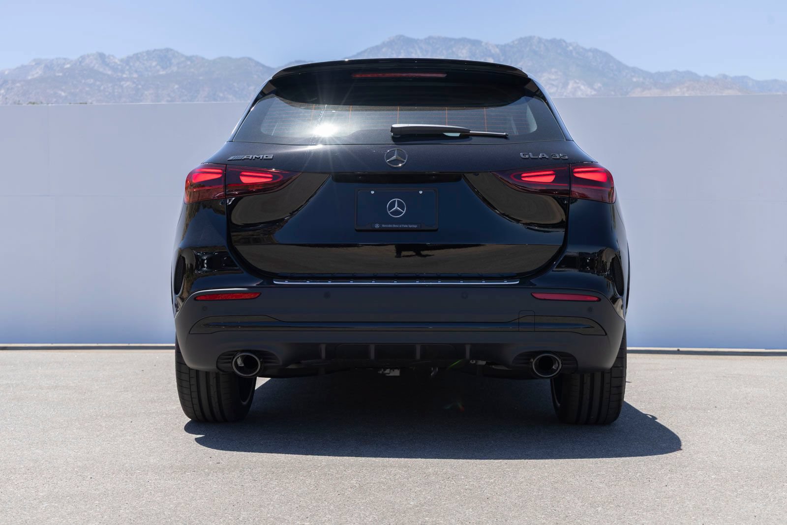 New 2026 Mercedes-Benz GLA 35 AMG 4MATIC image 9