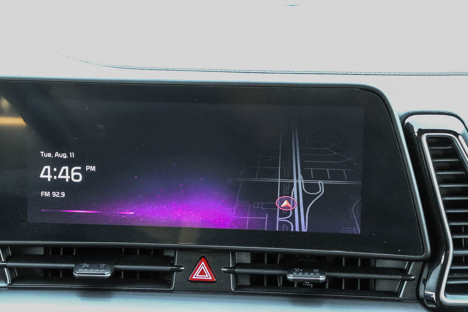 Used 2024 Kia Sportage EX FWD image 12