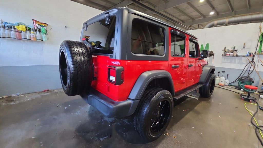 Used 2020 Jeep Wrangler Unlimited Sport S image 3