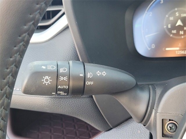 Used 2025 Toyota RAV4 Limited image 17