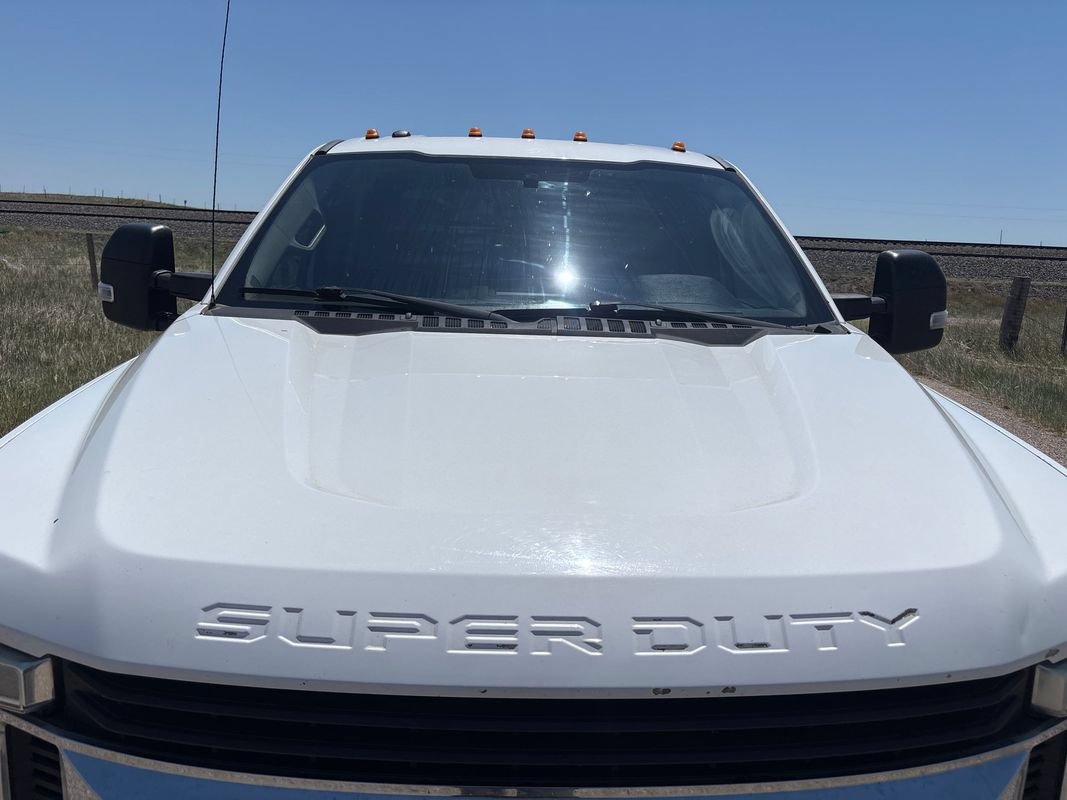 Used 2018 Ford F350 XLT AWD/4WD image 9