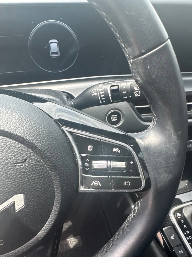 Certified 2024 Kia Seltos EX FWD image 16