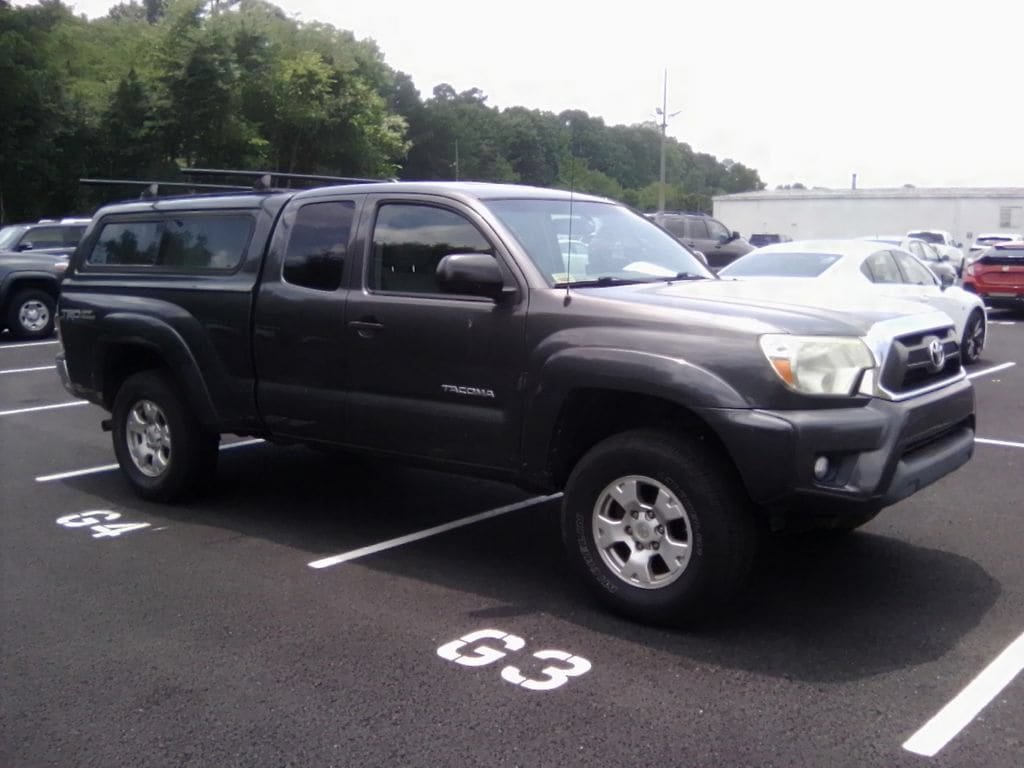 Used 2012 Toyota Tacoma 4x4 Access Cab V6 w/ TRD Off-Road Pkg