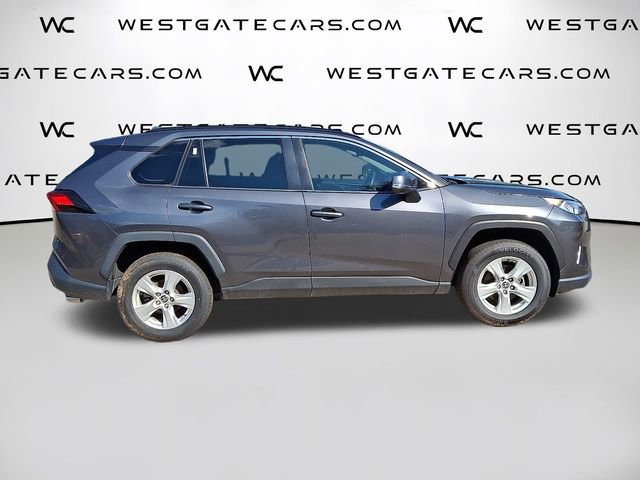 Used 2021 Toyota RAV4 XLE image 7