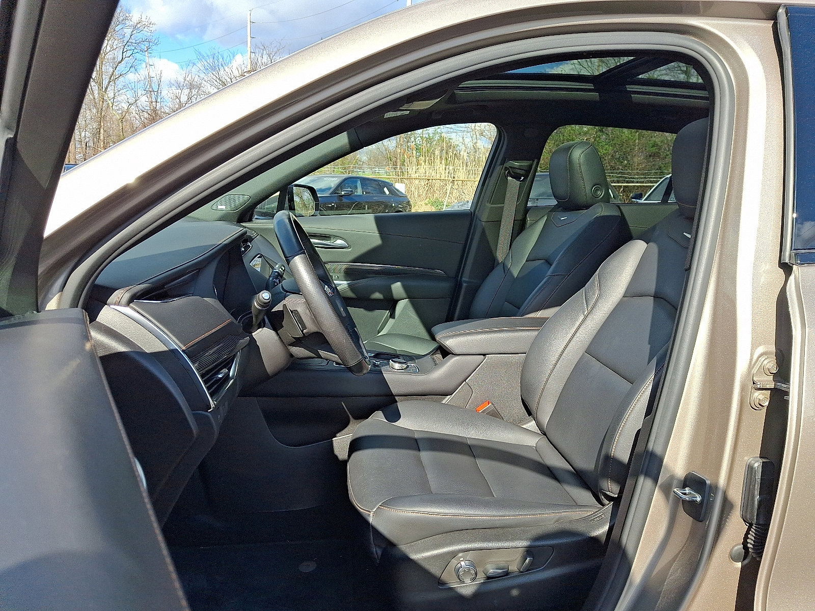 Certified 2023 Cadillac XT4 Sport w/ Cold Weather Package image 17
