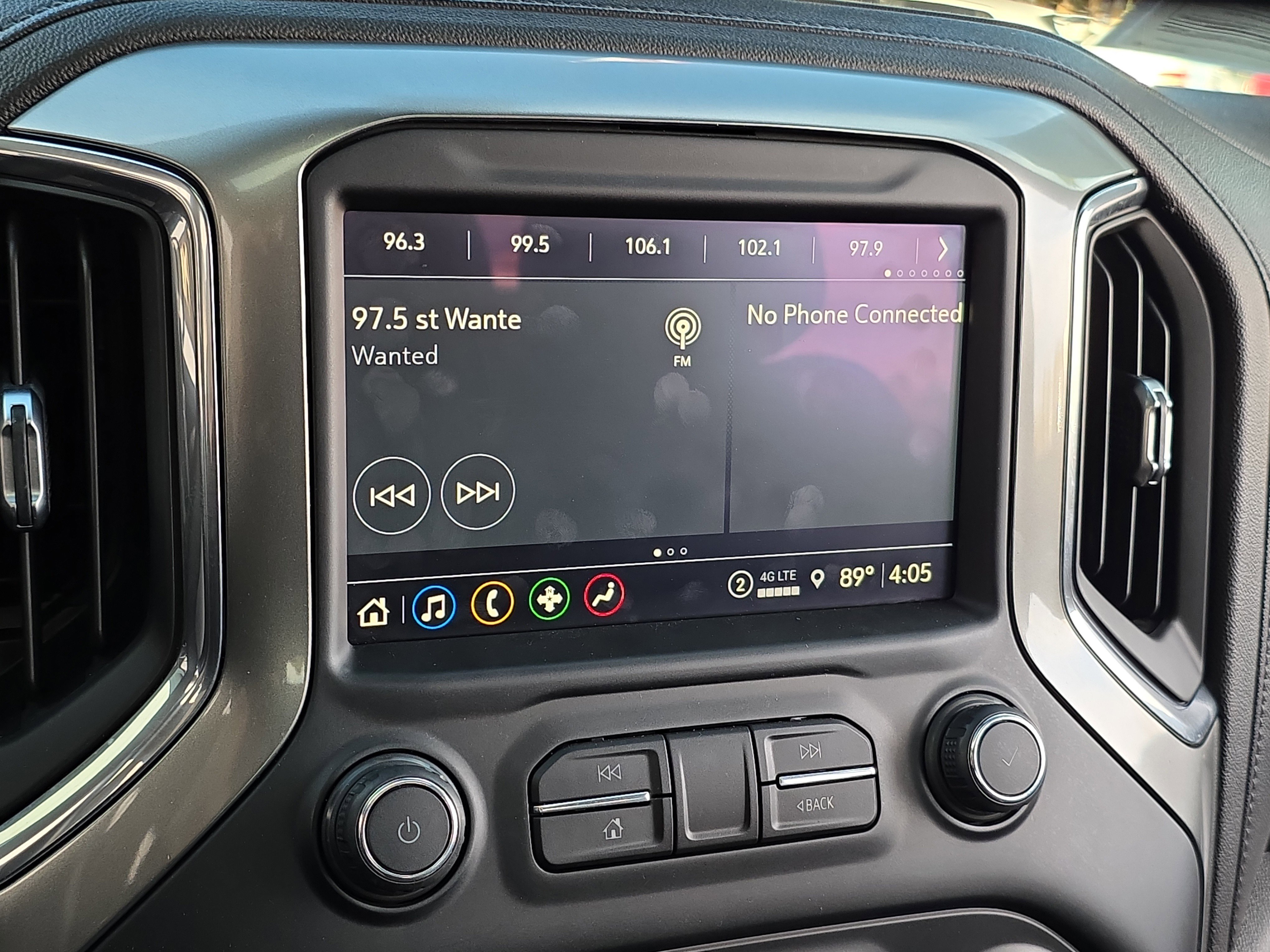 Used 2021 Chevrolet Silverado 1500 LT Trail Boss w/ Convenience Package II image 22