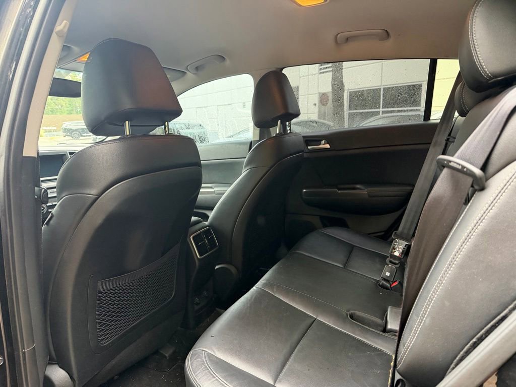 Used 2017 Kia Sportage EX AWD/4WD image 16