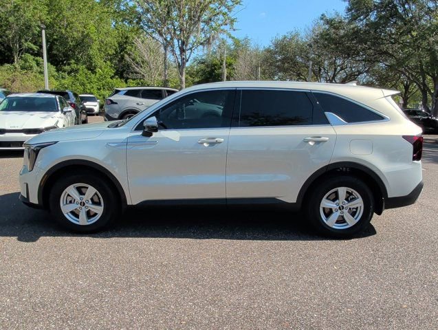 New 2026 Kia Sorento LX image 9