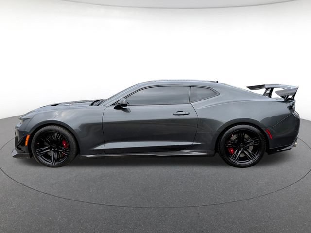 Used 2018 Chevrolet Camaro ZL1 RWD image 2