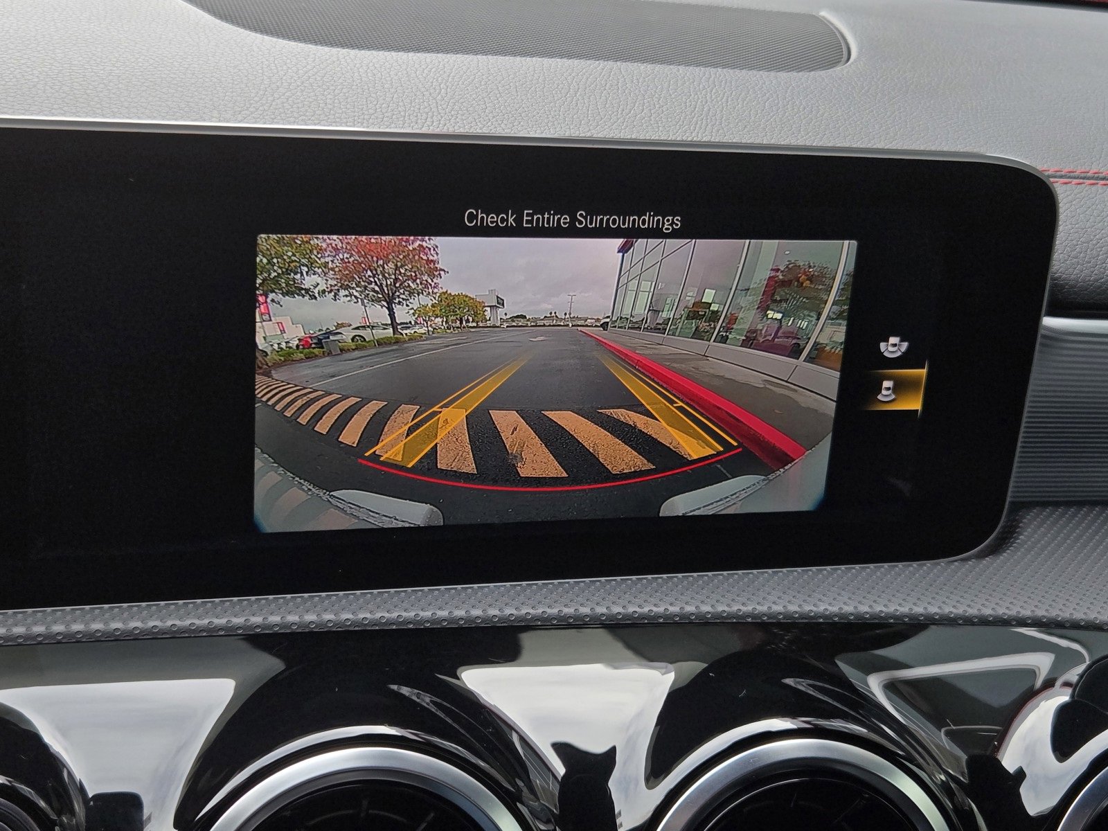 Used 2020 Mercedes-Benz CLA 250 image 16