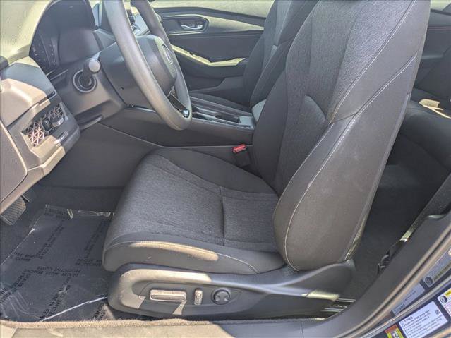 Certified 2025 Honda Accord SE image 16